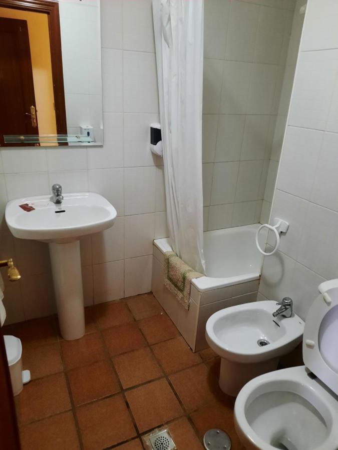 Apartamentos Refugio Del Viajero Parauta Exterior foto